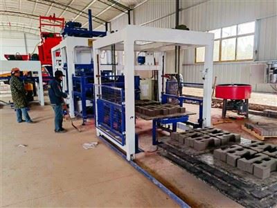 Peiriant Gwneud Brics Athraidd